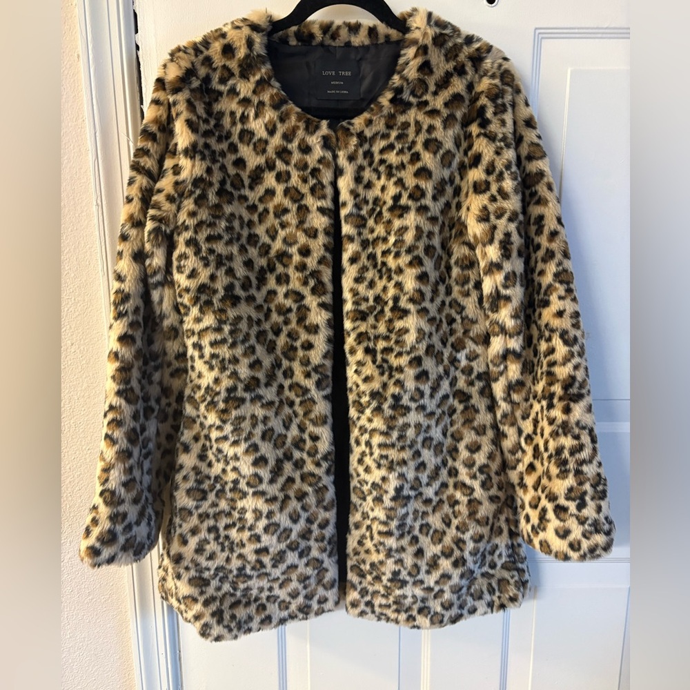 Love Tree Women's Animal Print Teddy Jacket